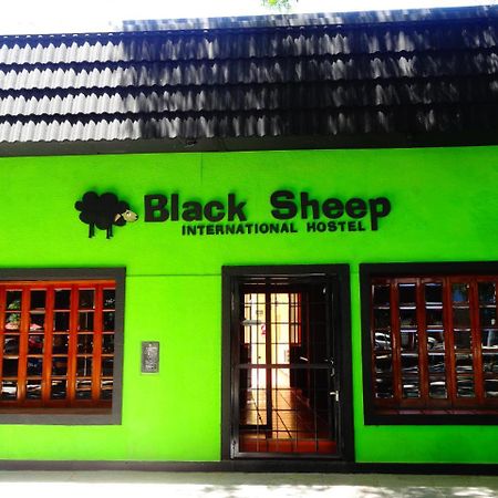 Black Sheep International Hostel Mendoza Eksteriør bilde