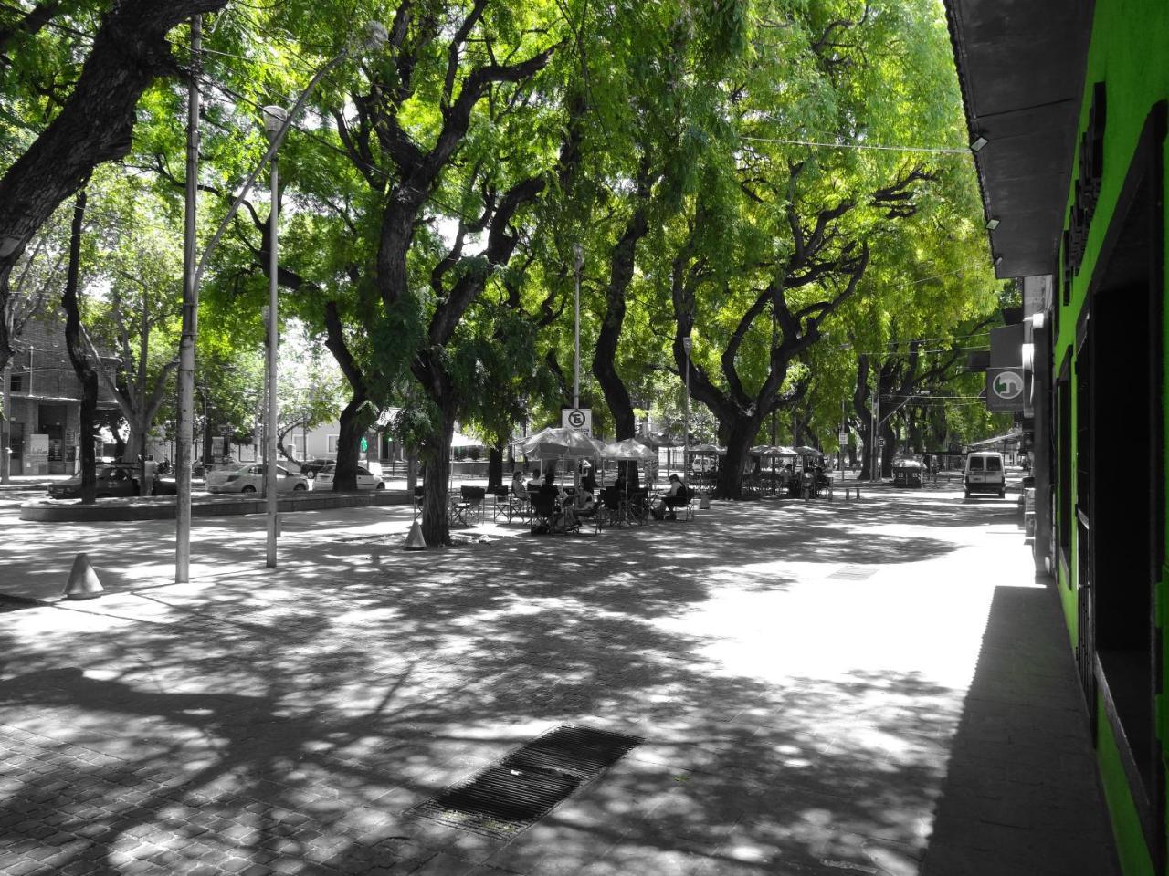 Black Sheep International Hostel Mendoza Eksteriør bilde