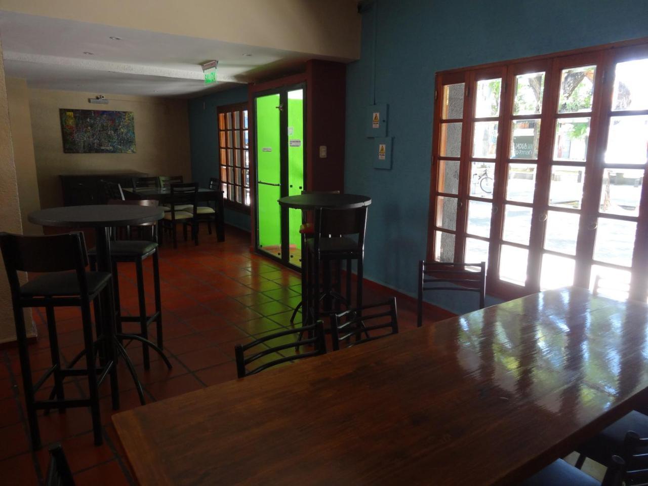 Black Sheep International Hostel Mendoza Eksteriør bilde