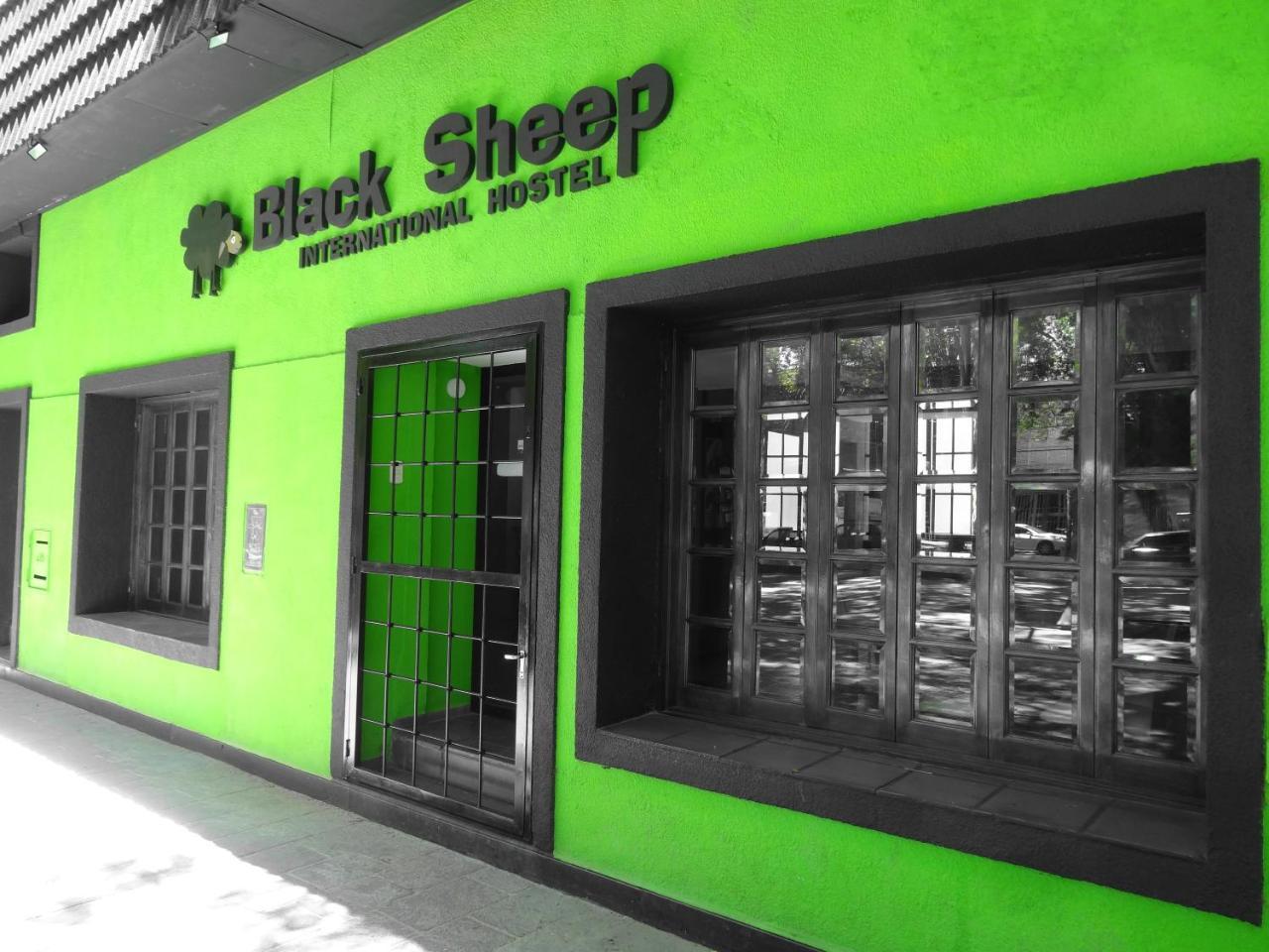 Black Sheep International Hostel Mendoza Eksteriør bilde