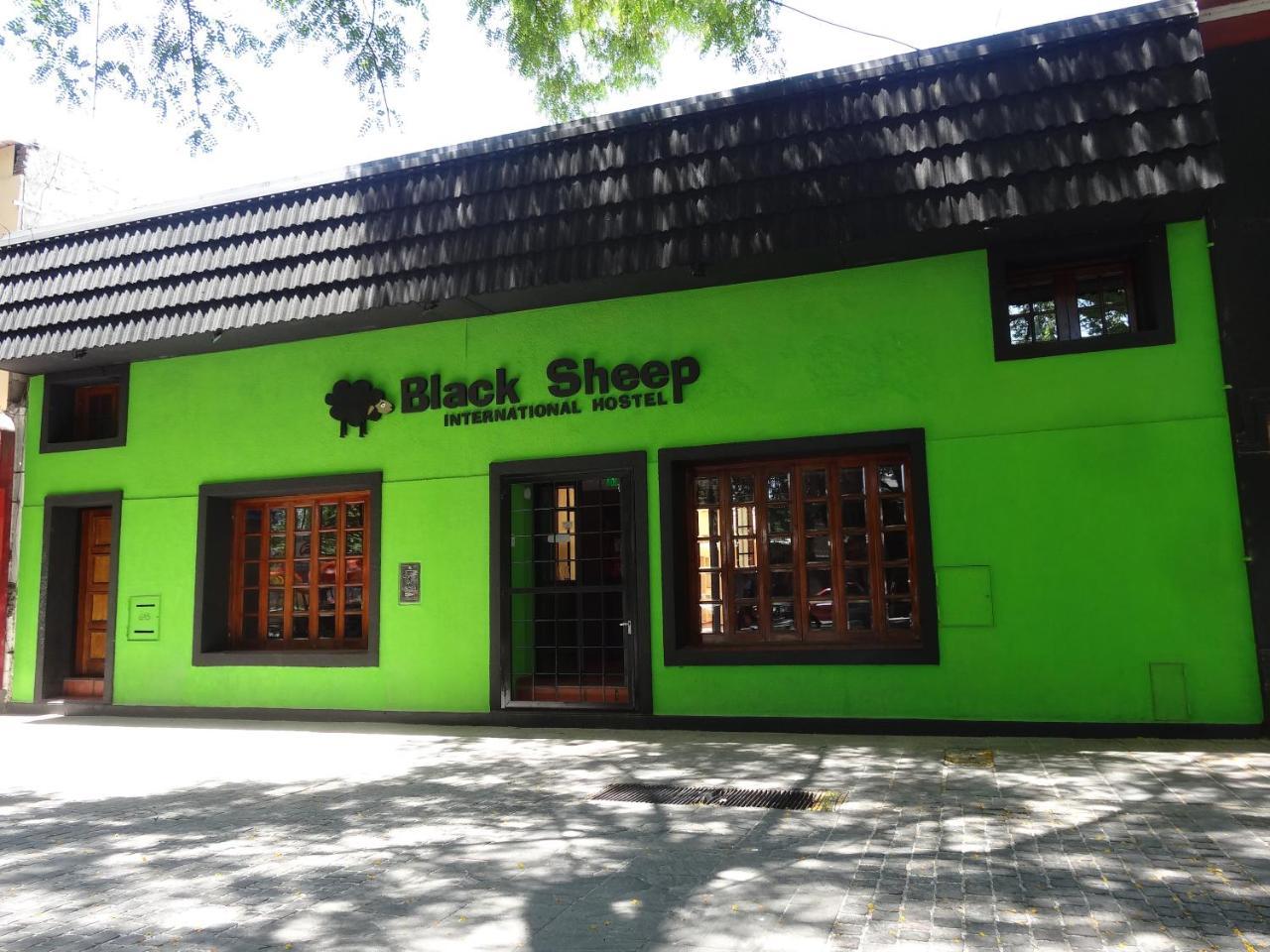 Black Sheep International Hostel Mendoza Eksteriør bilde